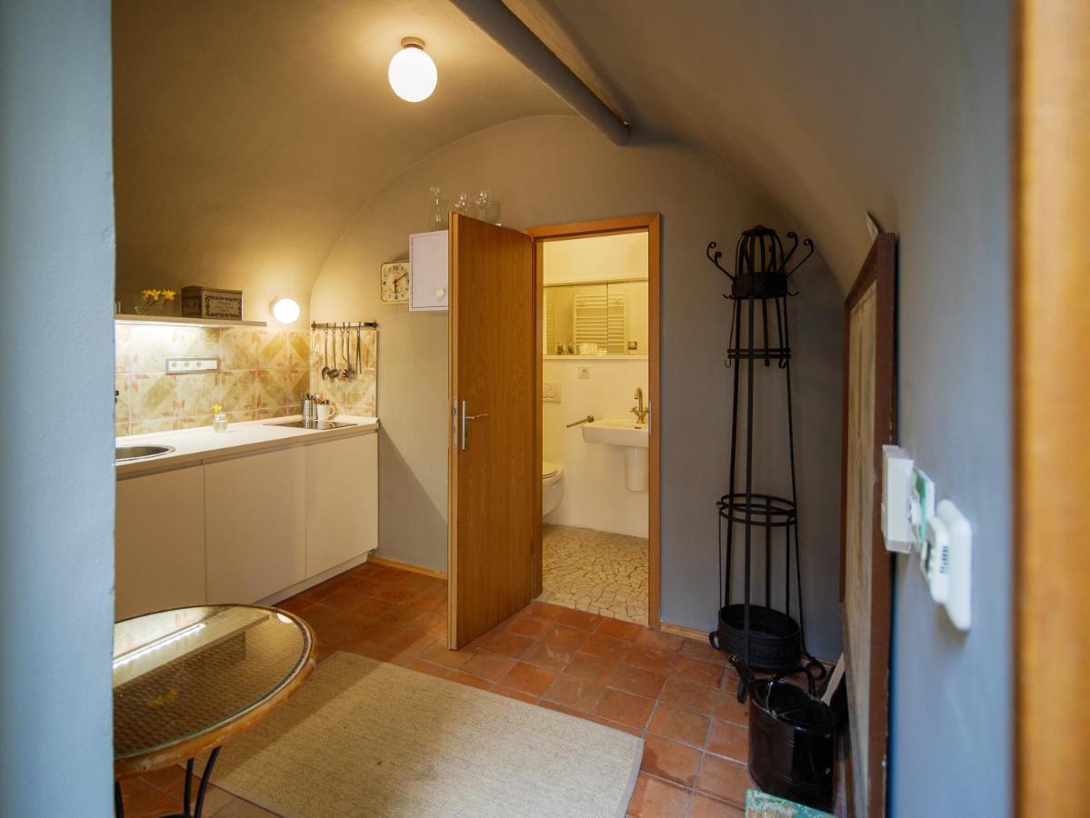 Romantic Nest Under Prague Castle Екстериор снимка