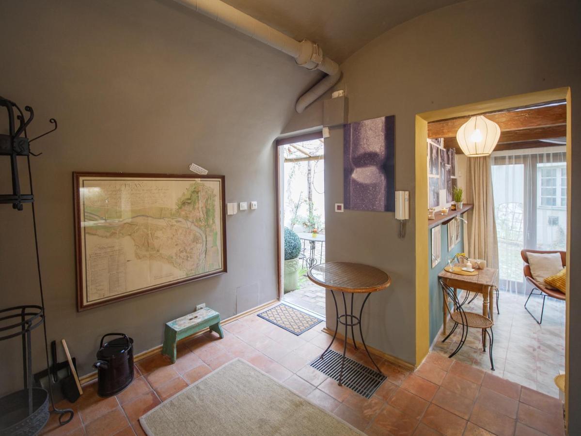 Romantic Nest Under Prague Castle Екстериор снимка